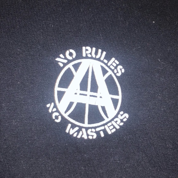 Rokit Malace at the Place Tee - Picture 3 of 4